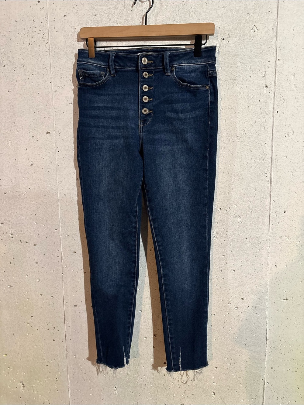 KanCan Women's High Rise Distressed Super Skinny Jeans | Size: 28